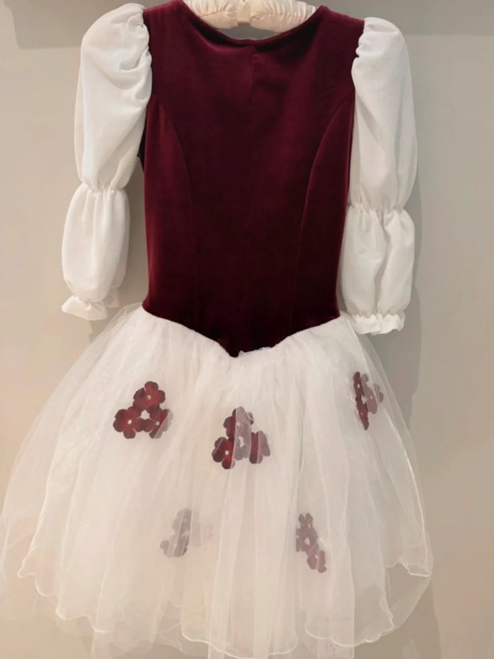 Girls peasant renaissance costume dress size medium 8-10